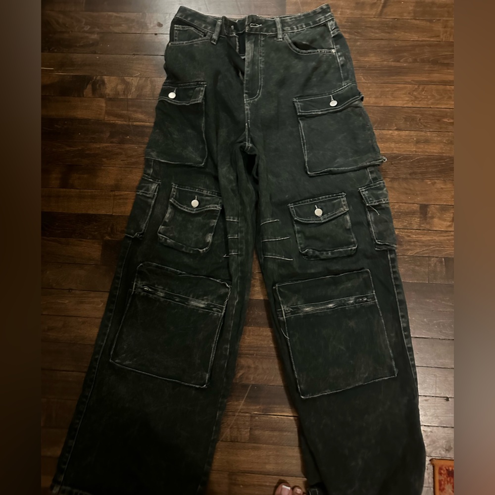 Fashion Nova Lily High Rise Cargo Jeans